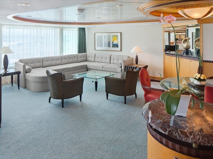 Royal Suite - 1 bedroom on Adventure of the Seas