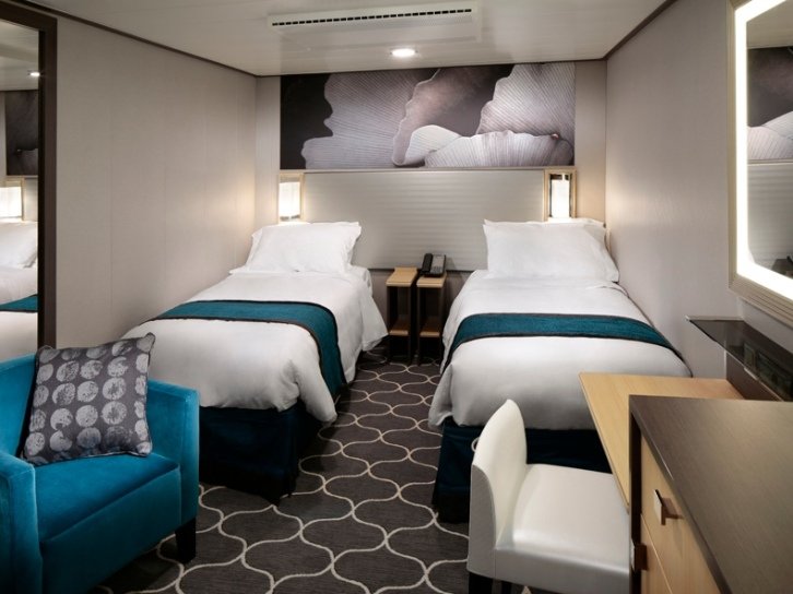 Connecting Interior cabin on Allure of the Seas