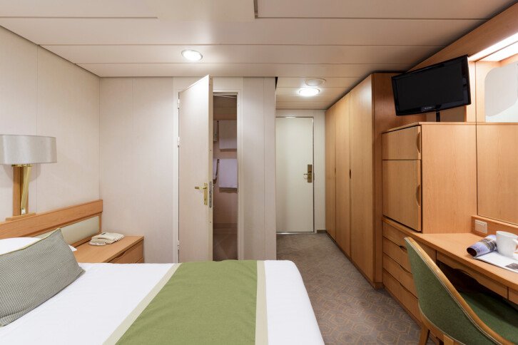 Inside Cabin on Aurora