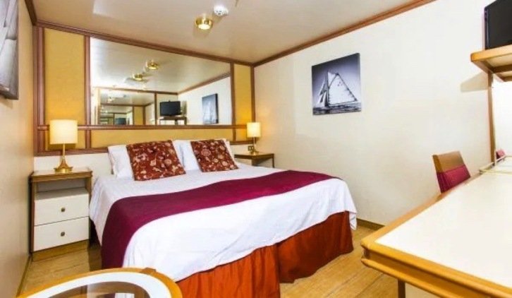 Inside Cabin on Azura