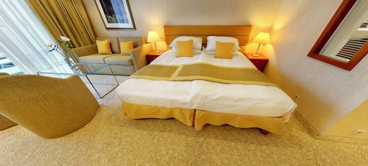 Superior Suite (SS) on Balmoral