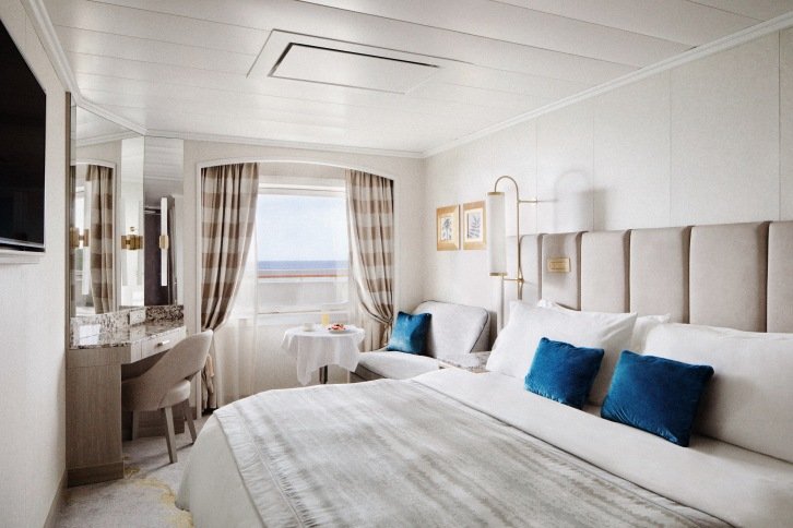 Double Guest Room with Ocean View on Crystal Serenity