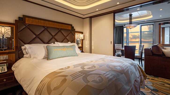 Concierge 1-Bedroom Suite with Verandah on Disney Dream