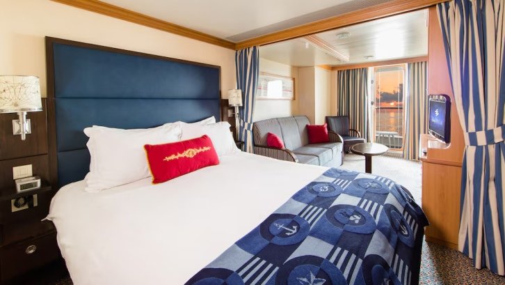 Deluxe Family Oceanview Stateroom with Verandah on Disney Magic
