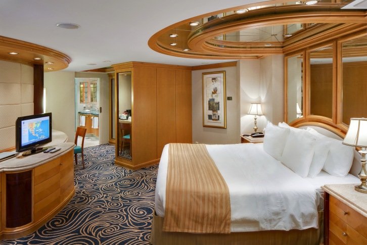 Royal Suite - 1 Bedroom on Enchantment of the Seas