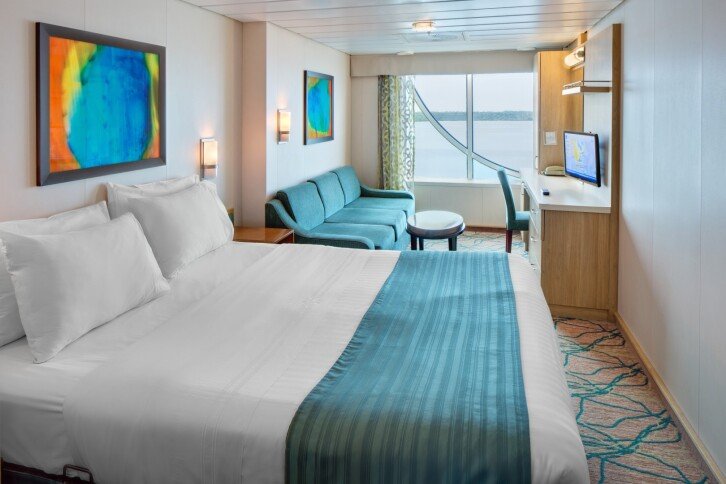 Spacious Ocean View floor plan on Grandeur of the Seas