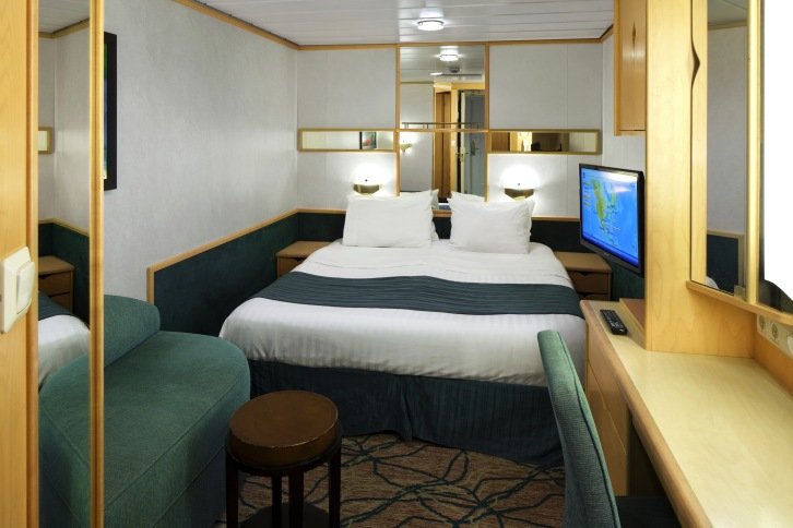 Interior cabin on Grandeur of the Seas