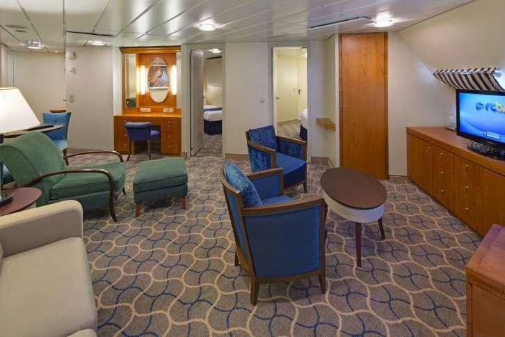 Owner's Suite - 2 Bedroom on Jewel of the Seas