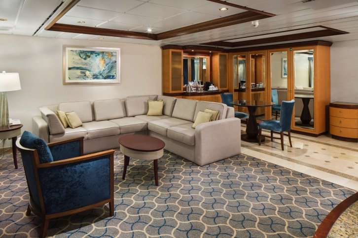Owner's Suite - 1 Bedroom on Jewel of the Seas