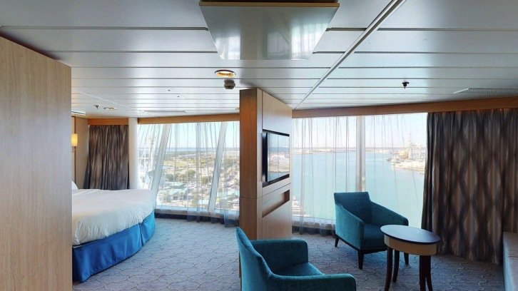Ocean View Panoramic Suite (No Balcony) on Mariner of the Seas