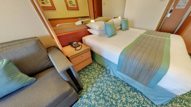 Single Balcony Suite on Bolette