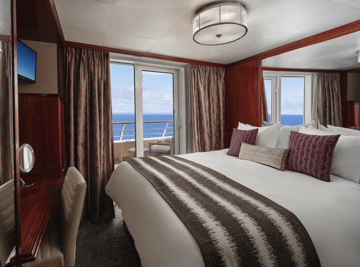 Aft-Facing Penthouse with Master Bedroom & Large Balcony on Norwegian Sky