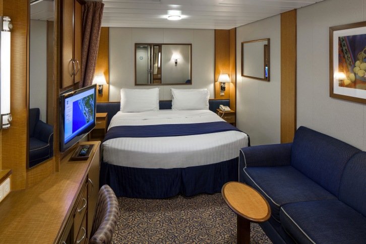 Interior cabin on Radiance of the Seas