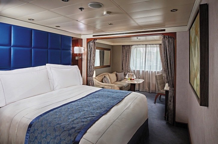 Deluxe Window Suite on Seven Seas Navigator