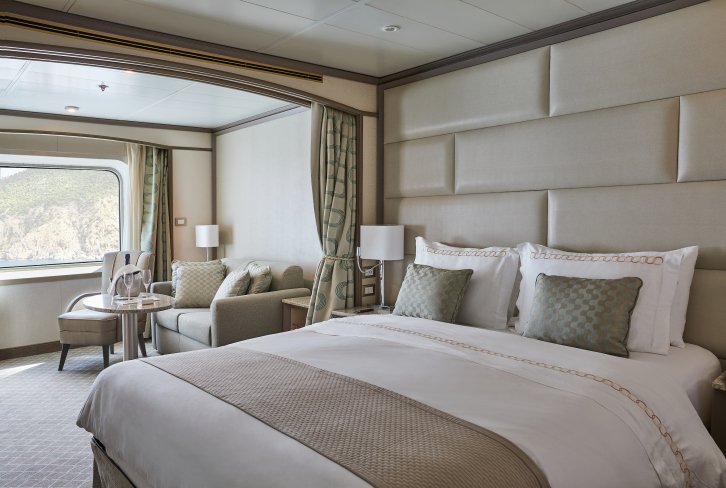 Vista Suite on Silver Shadow