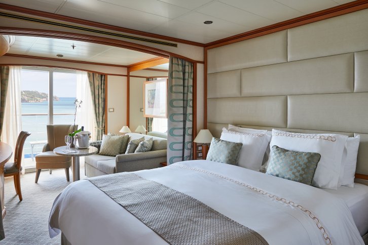 Classic Veranda Suite on Silver Whisper