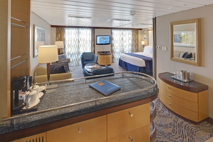 Grand Suite - 1 bedroom on Voyager of the Seas