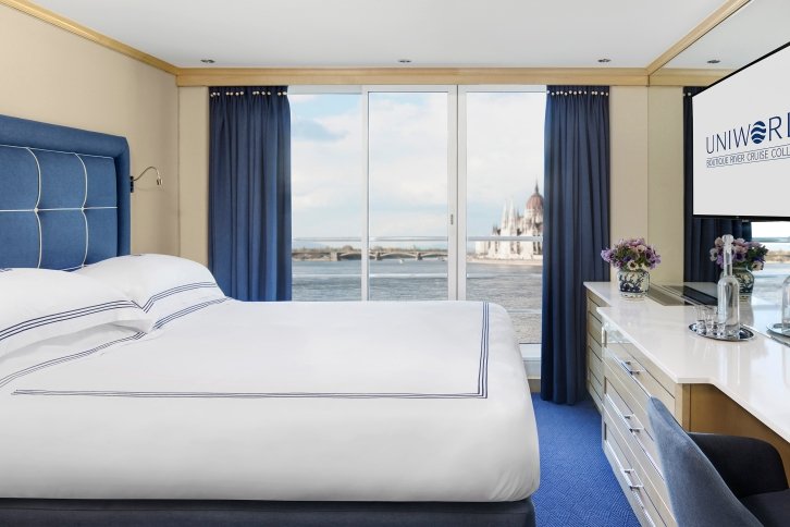 Deluxe French Balcony cabin on S.S. Beatrice