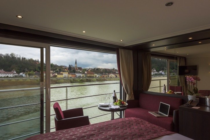Panorama Suite on Avalon Passion