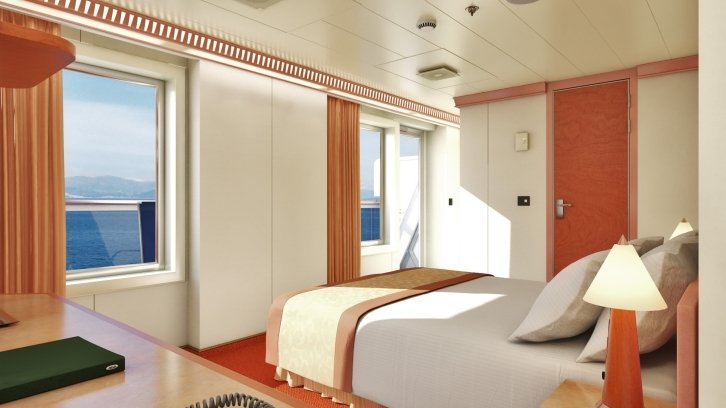 Balcony cabin on Carnival Splendor