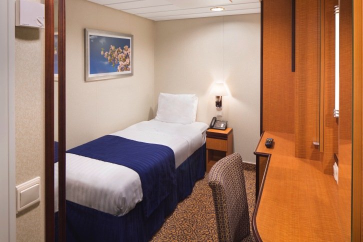 Studio Interior cabin on Serenade of the Seas