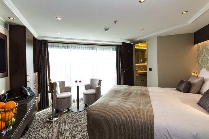 Superior Suites on MS Thomas Hardy
