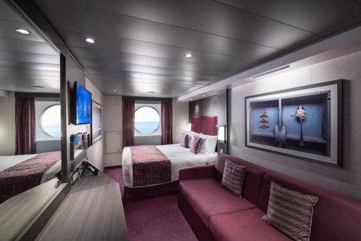 Deluxe Ocean View cabin on MSC Bellissima