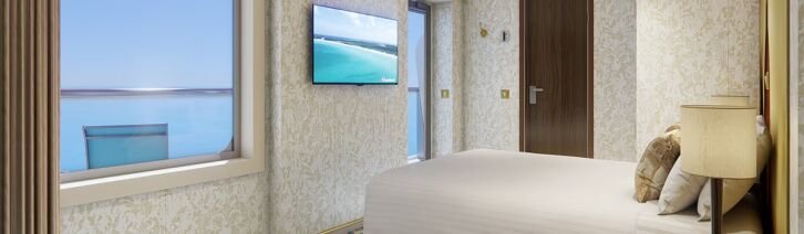 Premium Balcony cabin on Carnival Venezia