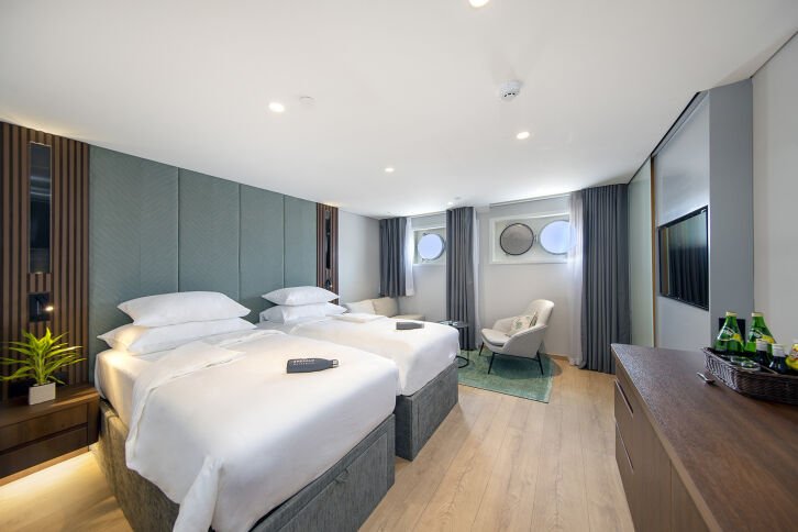 Emerald Stateroom on Azamara Quest