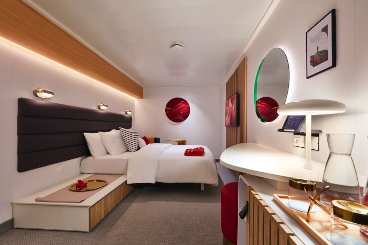 The Insider Guarantee cabin on Scarlet Lady
