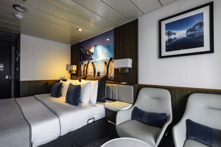 Balcony Stateroom Category B on Sylvia Earle