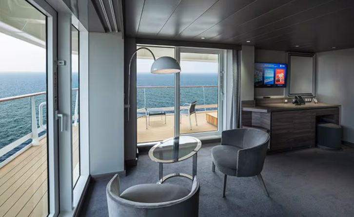 Grand Suite Aurea with Terrace and Whirlpool on MSC World Europa