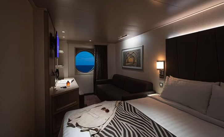 Deluxe Ocean View cabin on MSC World Europa