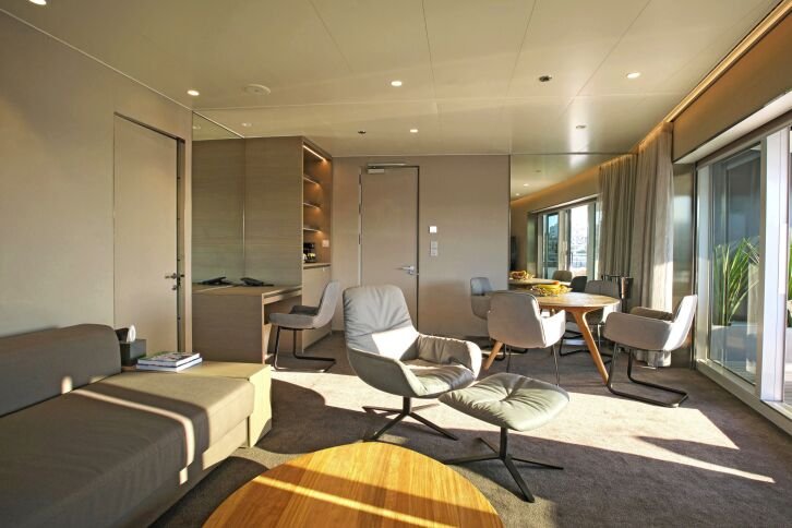 Owner's Suite on Emerald Sakara