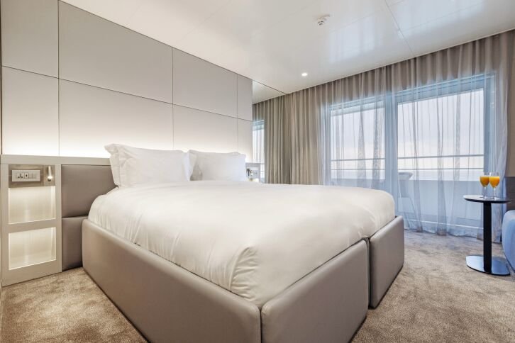 Balcony Suite on Emerald Sakara