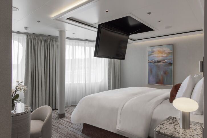 Grand Suite on Silver Nova