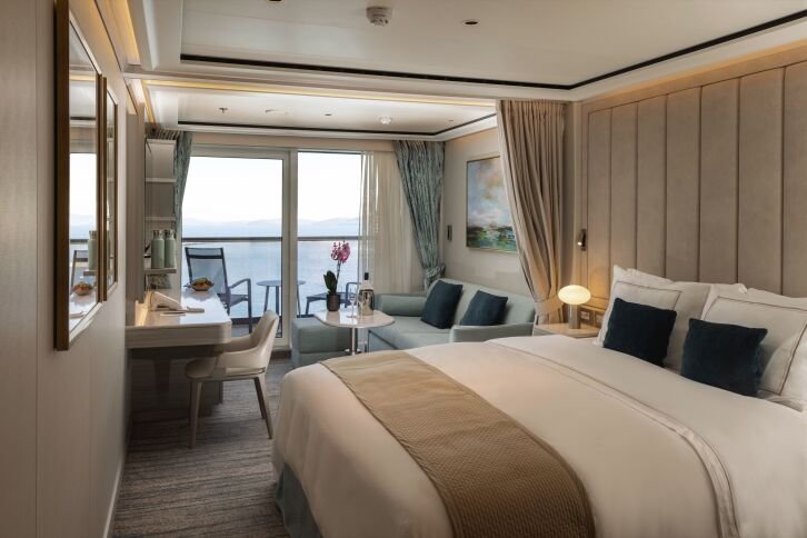 Deluxe Veranda Suite on Silver Ray
