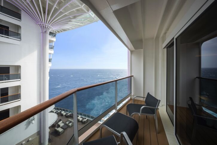 Deluxe Balcony with Promenade & Ocean View cabin on MSC World America