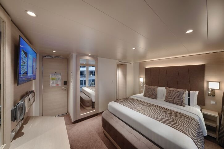 Deluxe Balcony with Promenade View cabin on MSC World America