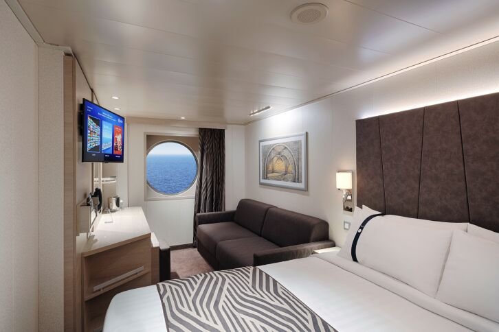 Deluxe Ocean View cabin on MSC World Asia