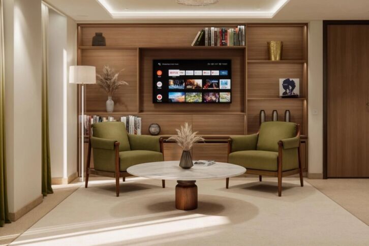 Junior Penthouse Suite on Crystal Grace