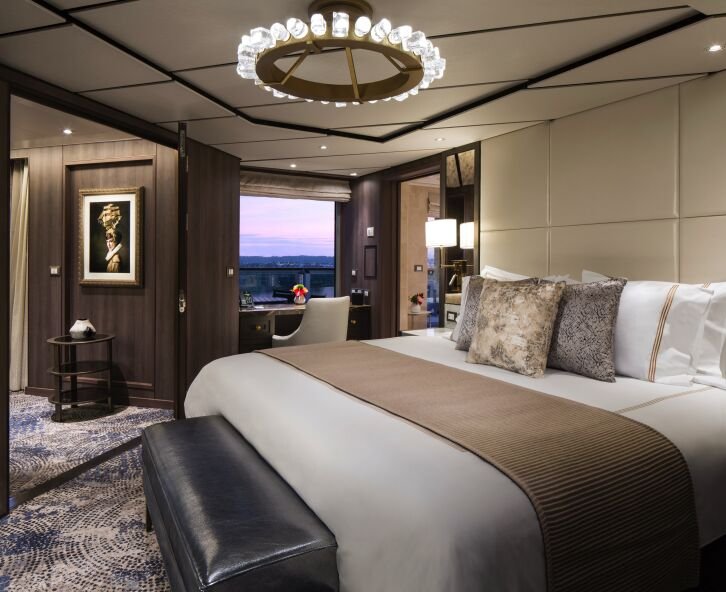 Pinnacle Suite on Rotterdam