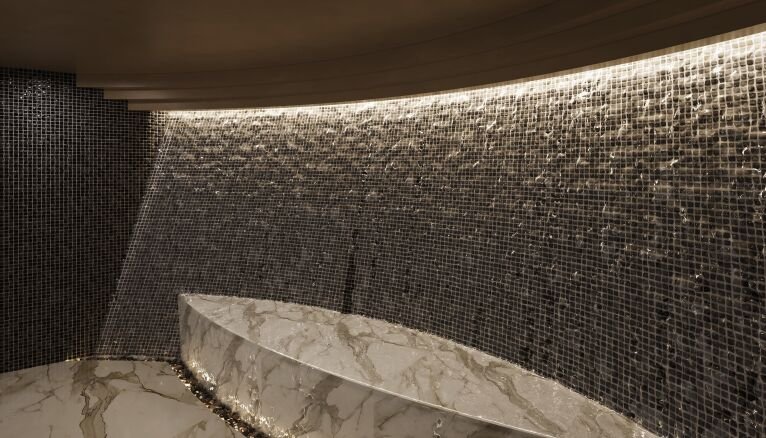 Mandara Spa and Salon on Norwegian Aura